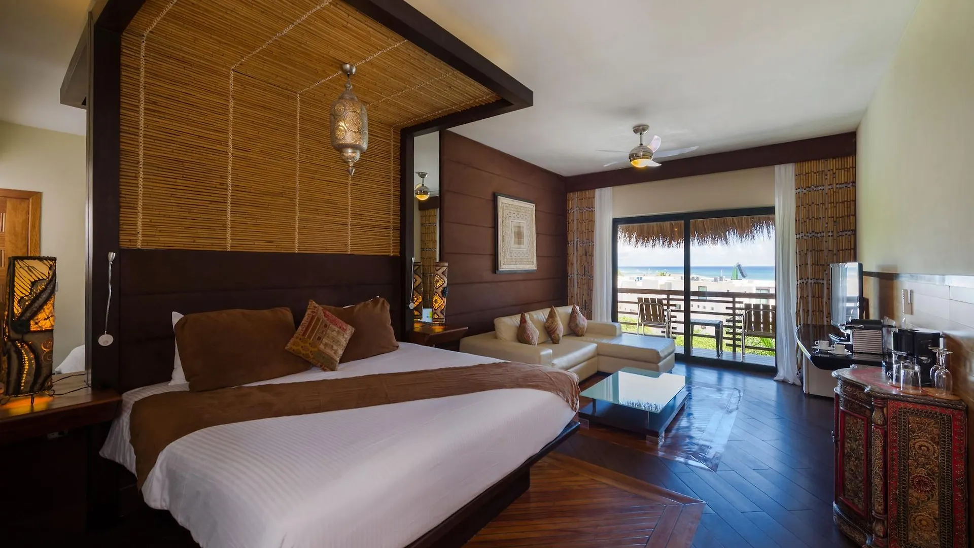 La Divina By Aldea Thai Playa del Carmen 4*,