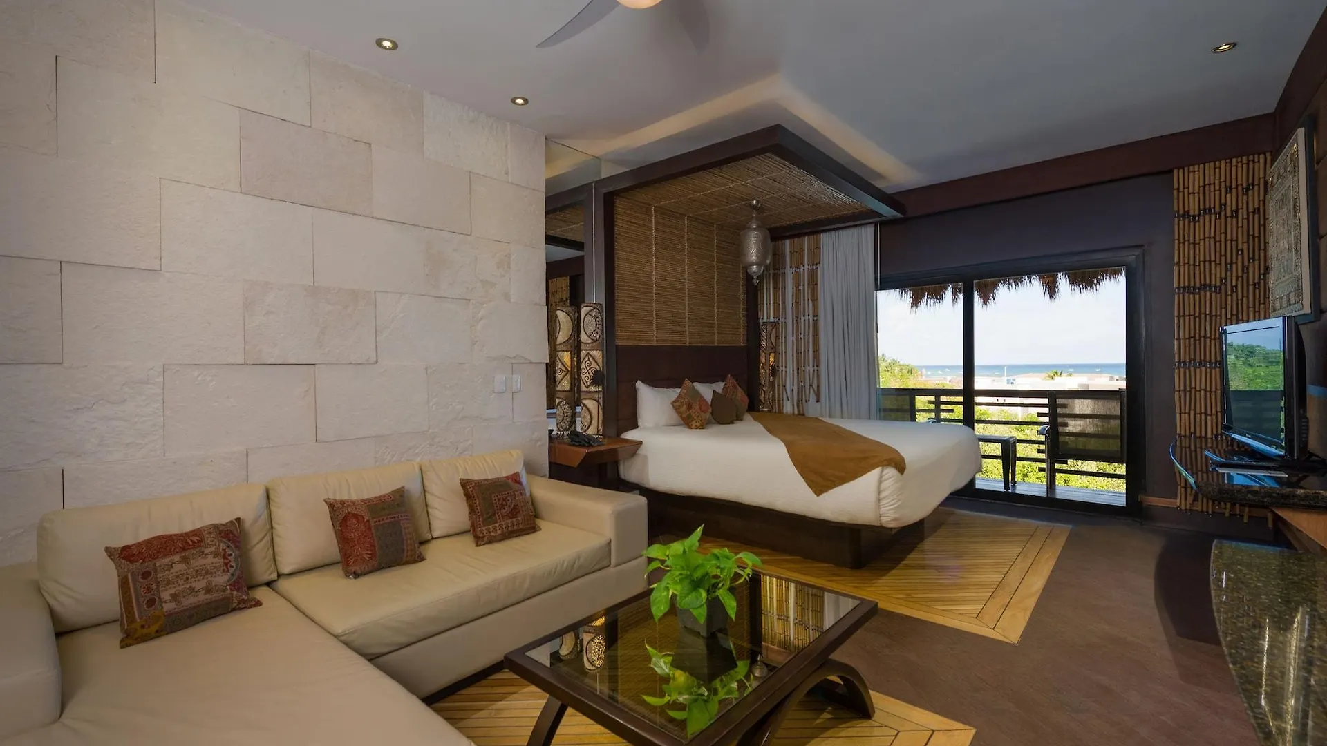 **** Hotel La Divina By Aldea Thai Playa del Carmen Mexiko